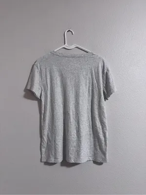 NWOT American Eagle Outfitters Light Gray Short Sleeve Crew Tee thumbnail 4