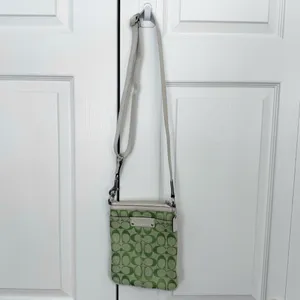 Vintage 90’s Coach Lime Green Signature Monogram Pattern Canvas Crossbody Bag thumbnail 2