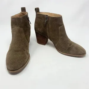 Madewell The Brenner Heel Boot in Tan‎ Suede thumbnail 4