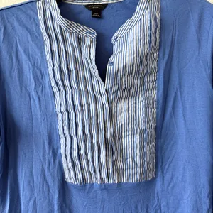 Ann Taylor Petite Blue 3/4 Sleeve Pleat Front Blouse Size MP thumbnail 2