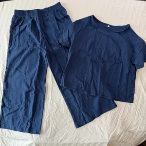 Women's 2 Piece Navy Blue Gauze Linen Like Top and Wide Leg Capri Pants Size M thumbnail 1