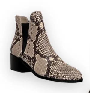 NWOT Steve Madden Snakeskin Booties with Silver Stud Accents 5 thumbnail 1