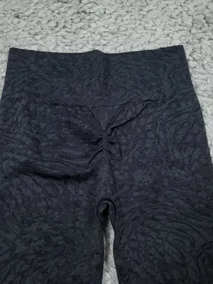 Gymshark Adapt Animal Seamless Leggings Wild Black Women's Size Medium thumbnail 3
