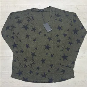 Rails Sami Drop Shoulder V-neck Linen Blend long sleeve Tee In Sage Black Stars thumbnail 2
