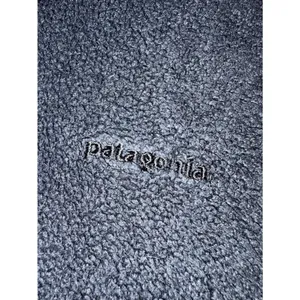 Patagonia Black Full-Zip Fleece Jacket Women's Size Small thumbnail 2