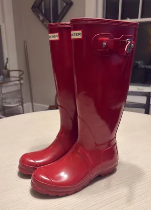 Hunter Rain Boots Tall Red Gloss Original 7 thumbnail 1