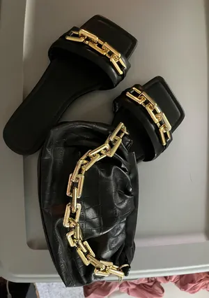 Matching set Black Size 6 thumbnail 1
