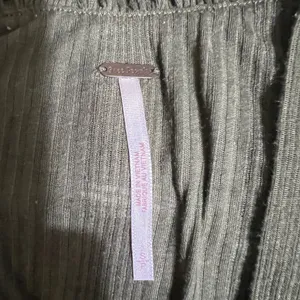 Free people small top thumbnail 6