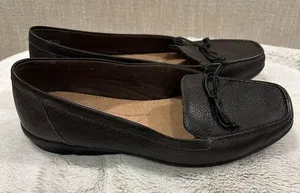 Clarks COLLECTION Shoes Soft Cushion Brown Slip-On Womens Size 9.5M thumbnail 1