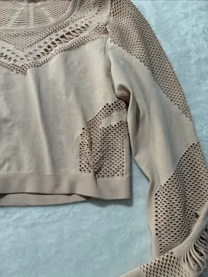 Alo yoga size large pink Cropped Open-Knit Long Sleeve Top in Light Blush thumbnail 4
