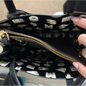Marc Jacobs Mini Grind purse thumbnail 5