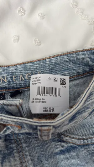 American Eagle Jeans thumbnail 2
