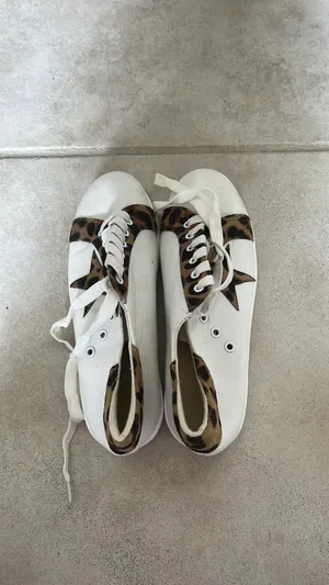 Leopard Star Sneakers thumbnail 2