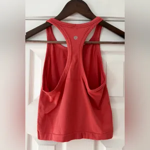 lululemon athletica Rust Cropped Swiftly 2.0‎ Tank Top Size 6 EUC thumbnail 4