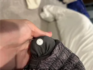 Lululemon Hotty Hot High Rise 4” thumbnail 5