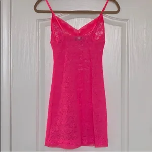 Victoria’s Secret Hot Pink Lace Chemise Slip Size Medium thumbnail 4