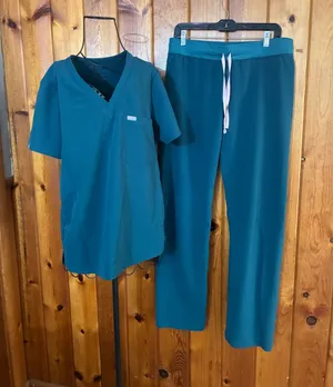 Figs Women's Teal Scrub Top set size medium thumbnail 1