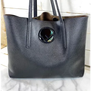 Fendi Textured Leather Logo Shopping Tote & Detachable Pouch thumbnail 2