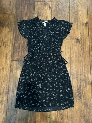 Dress thumbnail 1