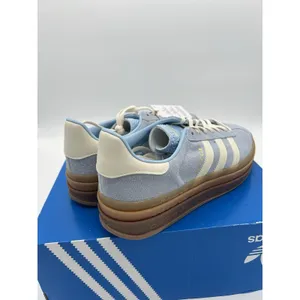 Adidas Originals Gazelle Bold Womens Size 7 Clear Sky Cream White Gum JQ7776 New thumbnail 4