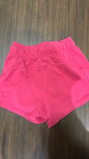 Lululemon Shorts thumbnail 2