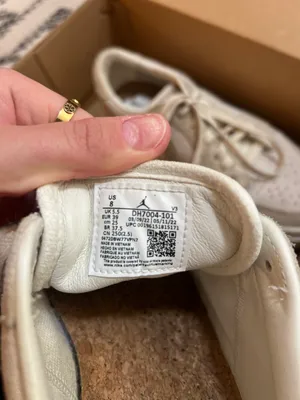 Nike Shoes thumbnail 3