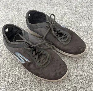 Skechers Quick Fit Gray Sneakers women’s size 9 shoes thumbnail 1