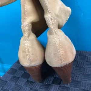 Carlos Santana tall tan suede boots with heels thumbnail 9