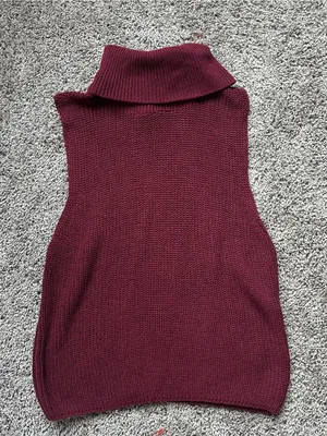 Sleeveless Turtleneck Knit Sweater Vest - Burgundy thumbnail 2