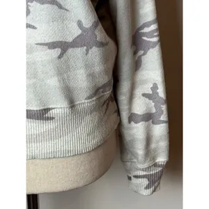 Rails Sweatshirt Women XS Gray‎ Ramona Stone Camo Pullover Athleisure Streetwear thumbnail 7