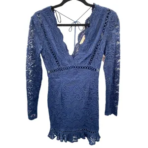 Showpo Who Am I Dress Womens 8 Navy Blue Crochet Lace Formal Event‎ Cocktail Top thumbnail 3