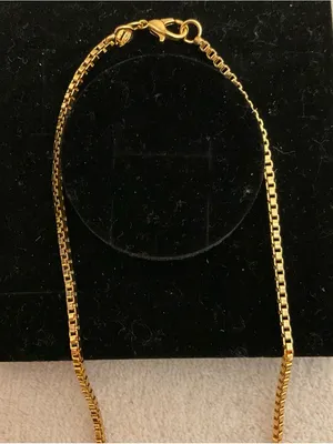Polished Gold Chain Necklace - Women's Jewelry thumbnail 3
