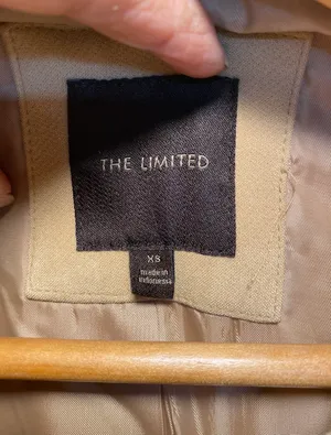 The Limited Tan Trench Coat with Buckle belt Size XS thumbnail 12