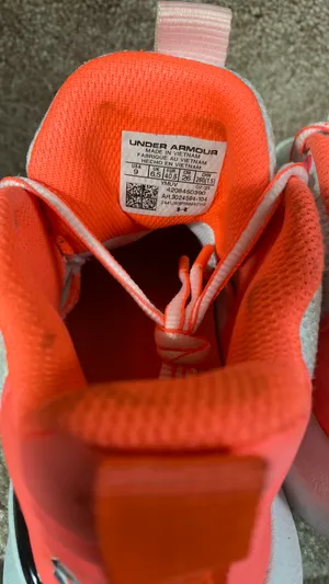 Under Armour Basketball Shoes thumbnail 5