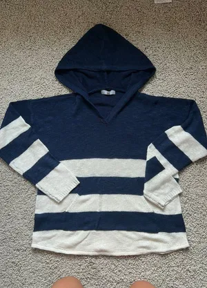 Navy And White Sweater Blue Size M thumbnail 1