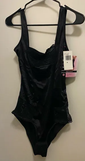 FIT Womens Black Body Suit Sexy Control M Medium Bust 36” Shapewear 303727 NWT thumbnail 1