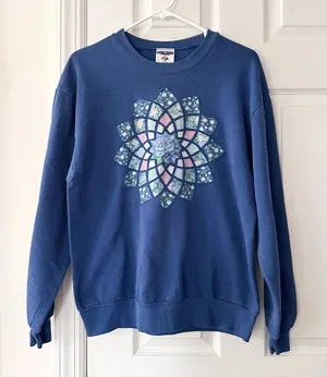 Jerzees Vintage Blue Crew Sweatshirt Embroidered Floral Patchwork Starburst Med thumbnail 1