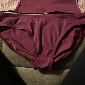 Nike 2 piece Tankini swimsuit thumbnail 3