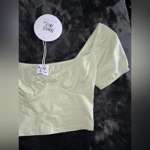 Princess Polly Kendall Crop Top in Sage Size 0 New with tag thumbnail 8