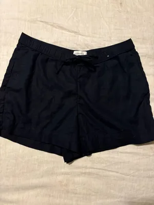 Abercrombie and Fitch Black Linen Shorts thumbnail 3