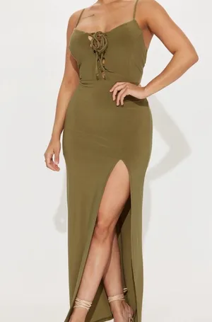 Maxi Dress Green Size M thumbnail 1