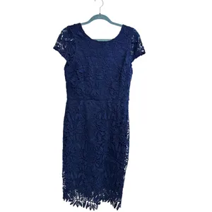 Lulu's Navy Blue Lace Floral Short Sleeve Sheath Dress With Back Zipper Closure‎ thumbnail 2