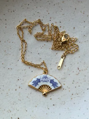 Handmade beautiful fan unique retro statement necklace🌀🐟 thumbnail 3