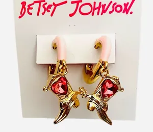 🩷👢BETSEY JOHNSON Cowboy Boot Enamel Huggie Earrings / Gold Pink Heart Crystal thumbnail 1