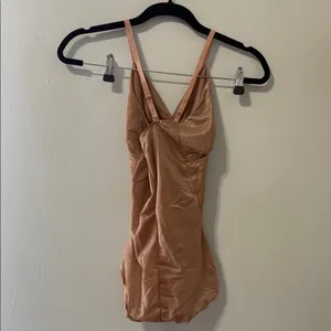 SKIMS BARELY THERE BODYSUIT BRIEF Sz SMALL BRONZE thumbnail 8