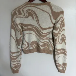Hollister Fuzzy Swirl Marble Knit Cropped Sweater‎ Tan Cream XS Long Sleeve thumbnail 8