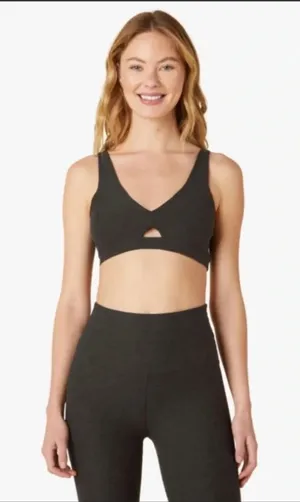 Beyond Yoga Spacedye Cut To Bra in Gray Size Medium thumbnail 1