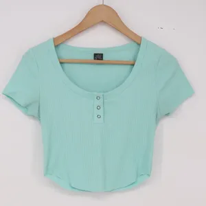 Wild Fable Crop Top Womens S Ribbed Henley Mint Green Short Sleeve Excellent thumbnail 2