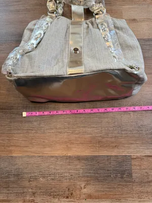 White House Black Market Beige Linen Shoulder Bag with Silver Trim thumbnail 6