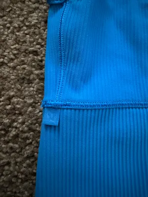 Lululemon tank thumbnail 3